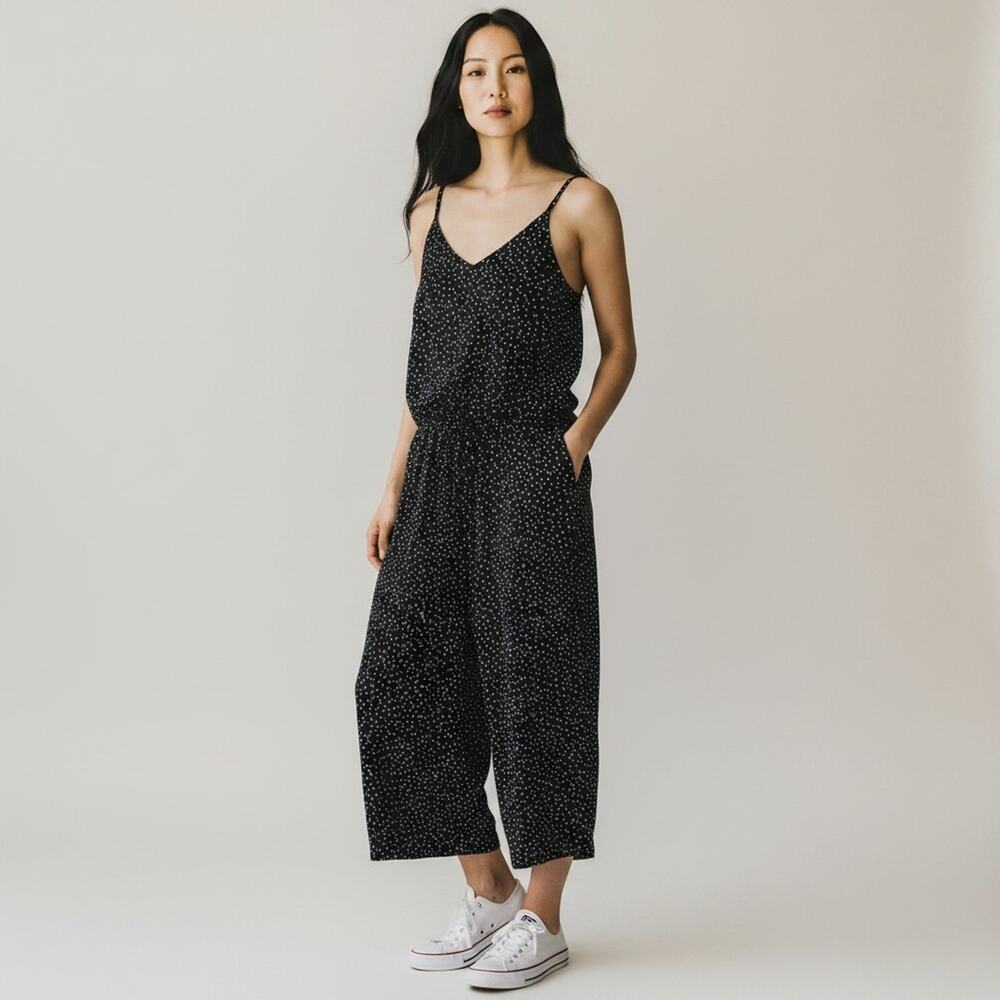Tommy Bahama Black Polka Dot Linen Jumpsuit XS Wide Leg Cropped India Romper